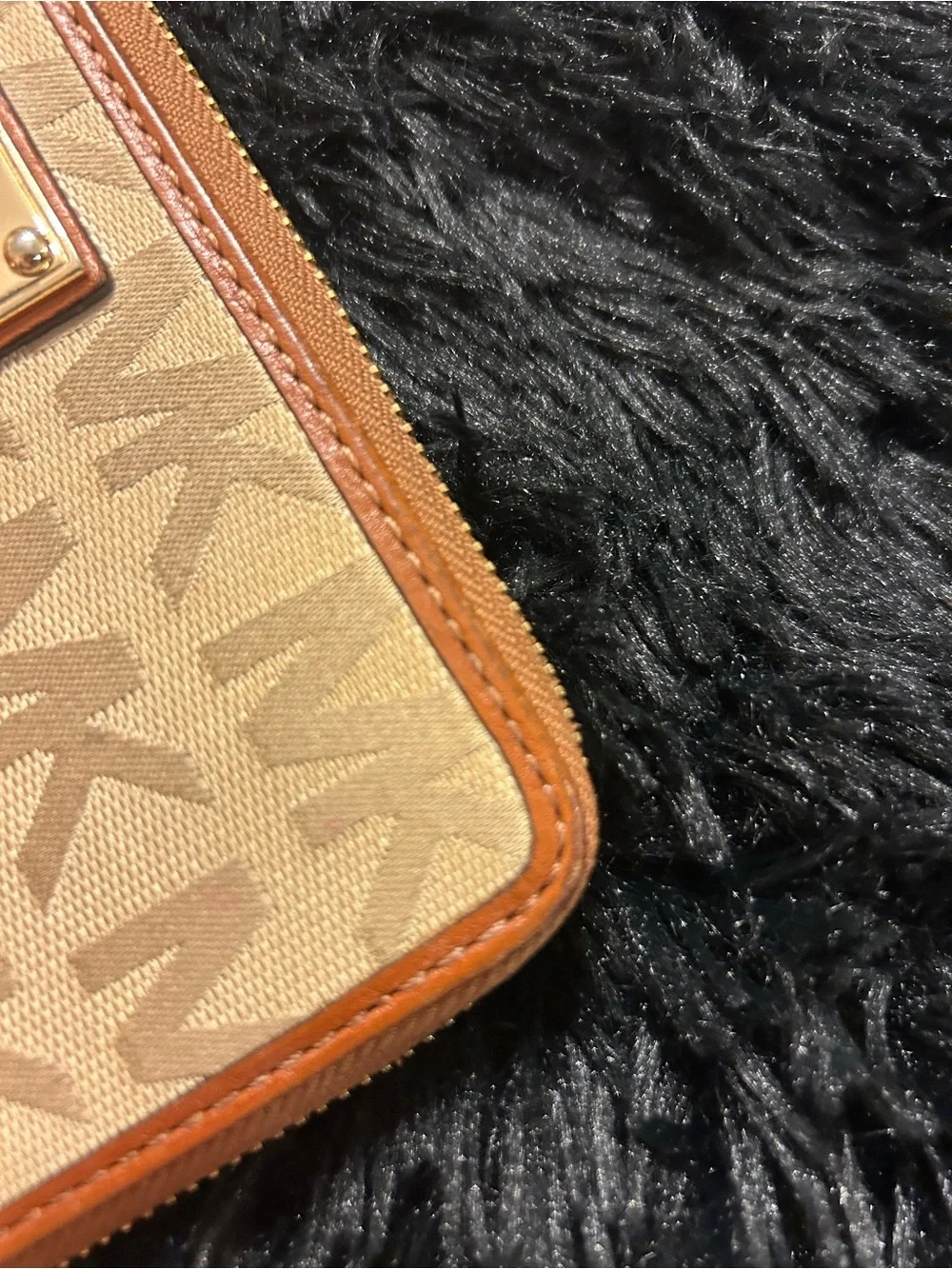 Michael Kors Jet Set Logo Jacquard Zip Around Continental Wallet | Vanilla Acorn